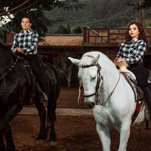 Meet your Posher, Rossaly